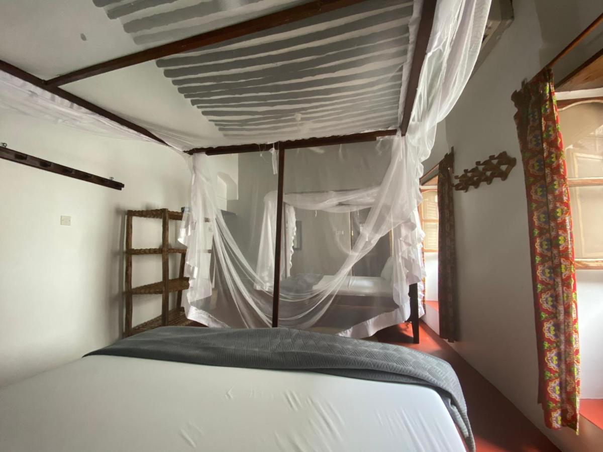 Stone Town Sea View Hotell Zanzibar Exteriör bild