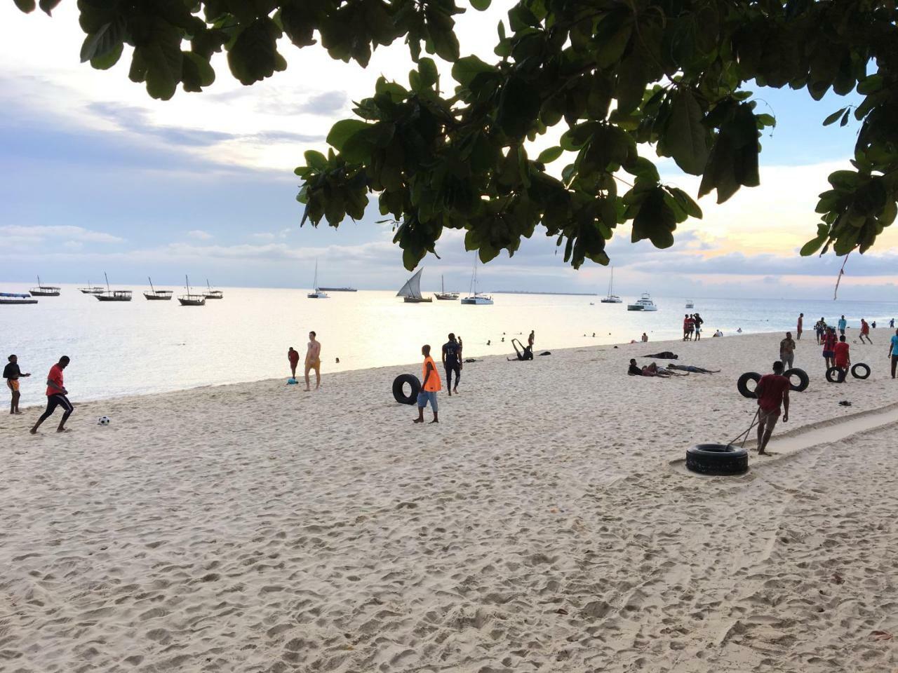 Stone Town Sea View Hotell Zanzibar Exteriör bild
